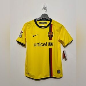 2008/09 Barcelona Away Jersey BNWT - Youth M